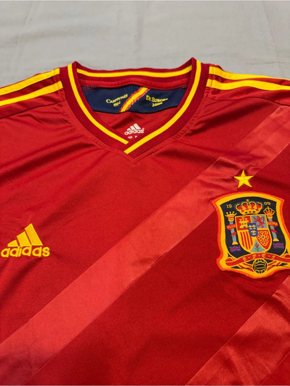 Spain 2012 Home football shirt jersey camiseta Adidas Size Medium 0024